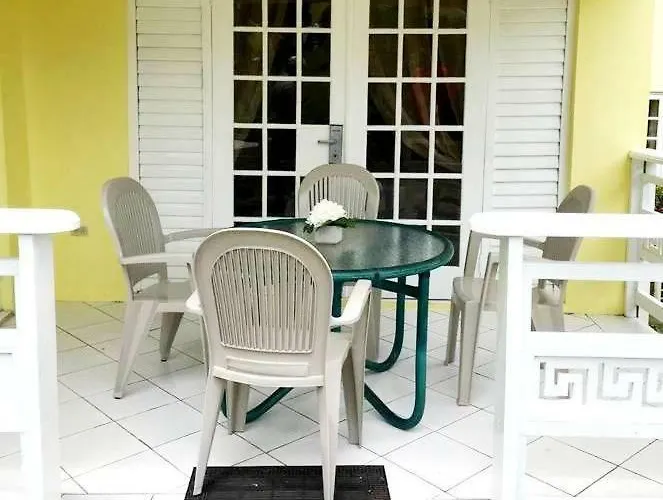 Spacious For Two * Ocho Rios